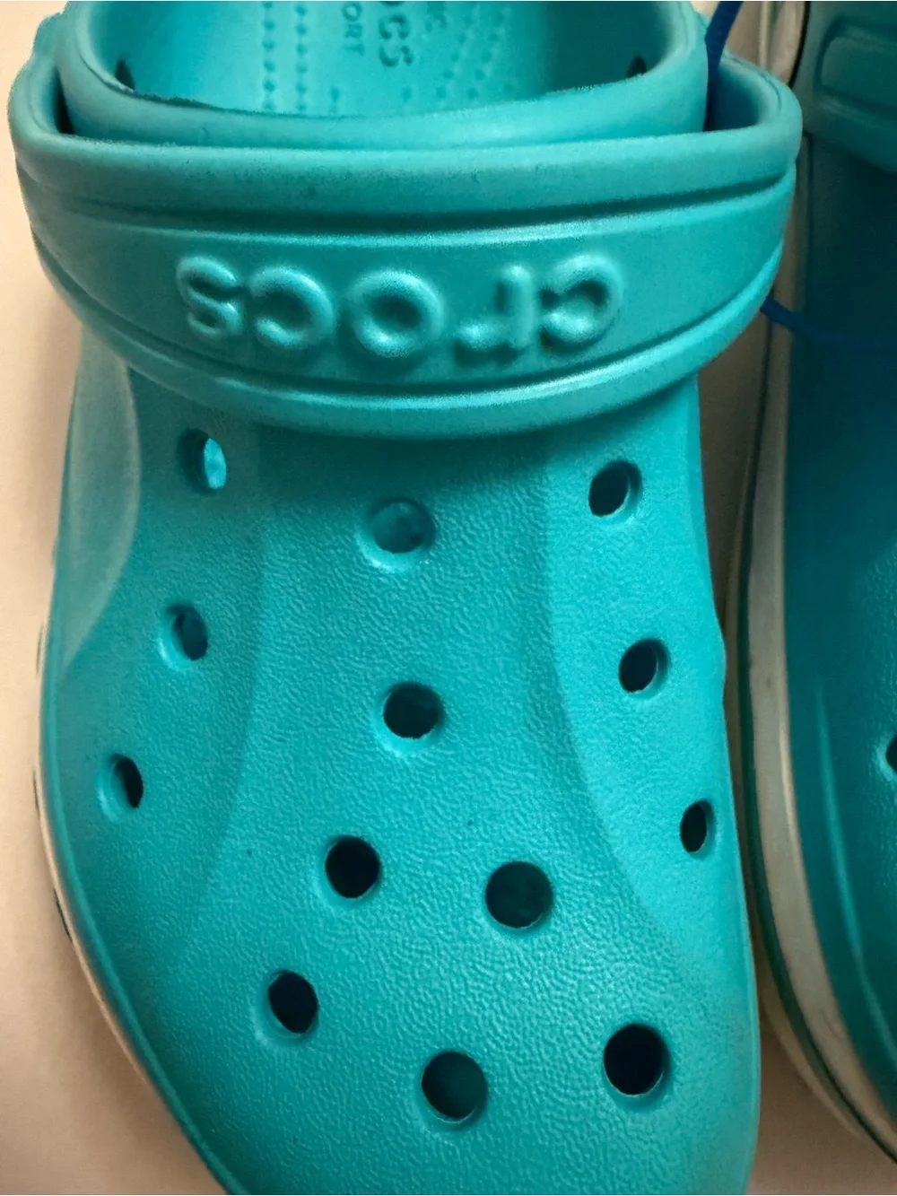 CROCS lightweight slip